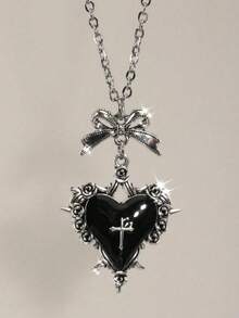 1pc Dark Gothic Punk Bow-Shaped Faux Short Blade & Sharp Knife Faux Tool Pendant, Suitable For Women's Y2k Party Jewelry Necklace - Silver - View 5