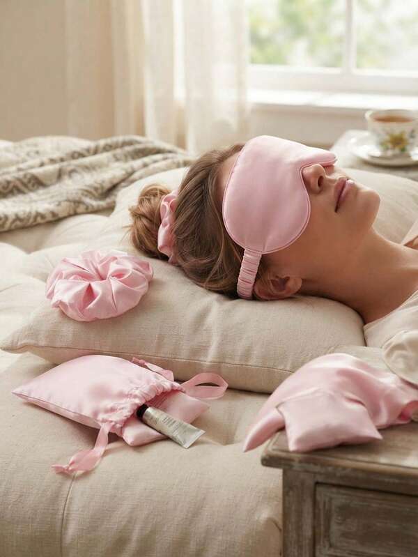 1 Set, 3 Pieces Sleep Set: Nighttime Deep Sleep Blackout Eye Mask, High Elasticity Non-Pressure Ear Hair Tie And Portable Storage Bag, Create Comfortable Dream Experience, Eye Mask Hair Tie Storage 3 Pieces Set, Travel Business Trip Essential, Wedding Favor, Breathable Non-Stuffy Black Eye Mask, Silky Touch, Non-Pressure Elastic Band Design, Comes With Matching Hair Tie And Storage Bag