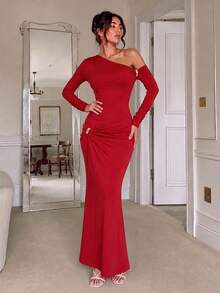 Women's Burgundy One Shoulder Maxi Dress Long Sleeve Bodycon Formal Evening Party Gown With Metal Detail- - Red - View 6