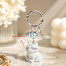 1 buah Gantungan Kunci Kucing Berbulu Lucu Unisex dengan Manik Ikan, Liontin Hewan Kartun, Hadiah Personalisasi untuk Teman dan Pasangan, Hiasan Tas - MultiWarna - View 1