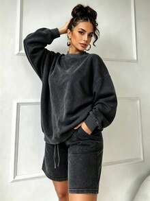 RNU Vintage Distressed Snowflake Wasteland Style Casual Sweatshirt & Shorts 2 Pieces Set, Loose Long Sleeve Sweatshirt With Wide Leg Bermuda Shorts, Autumn/Winter Sweatshirt Set, Home Leisure Street Party Outfit, Versatile Preppy Style, Spring/Autumn New 2 Pieces Set - Black - View 5