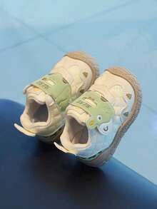 1 Pair Baby Cartoon Hook & Loop Walking Shoes, Non-Slip Soft Sole, Unisex Toddler Casual Shoes, All Season - Green - View 2