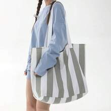 Bolso tote de gran capacidad para mujer con superficie suave de tela, color gris brumoso con rayas y bloques de color, bolso de compras de moda, bolso de mano minimalista para mujer - Gris Claro - Ver 2