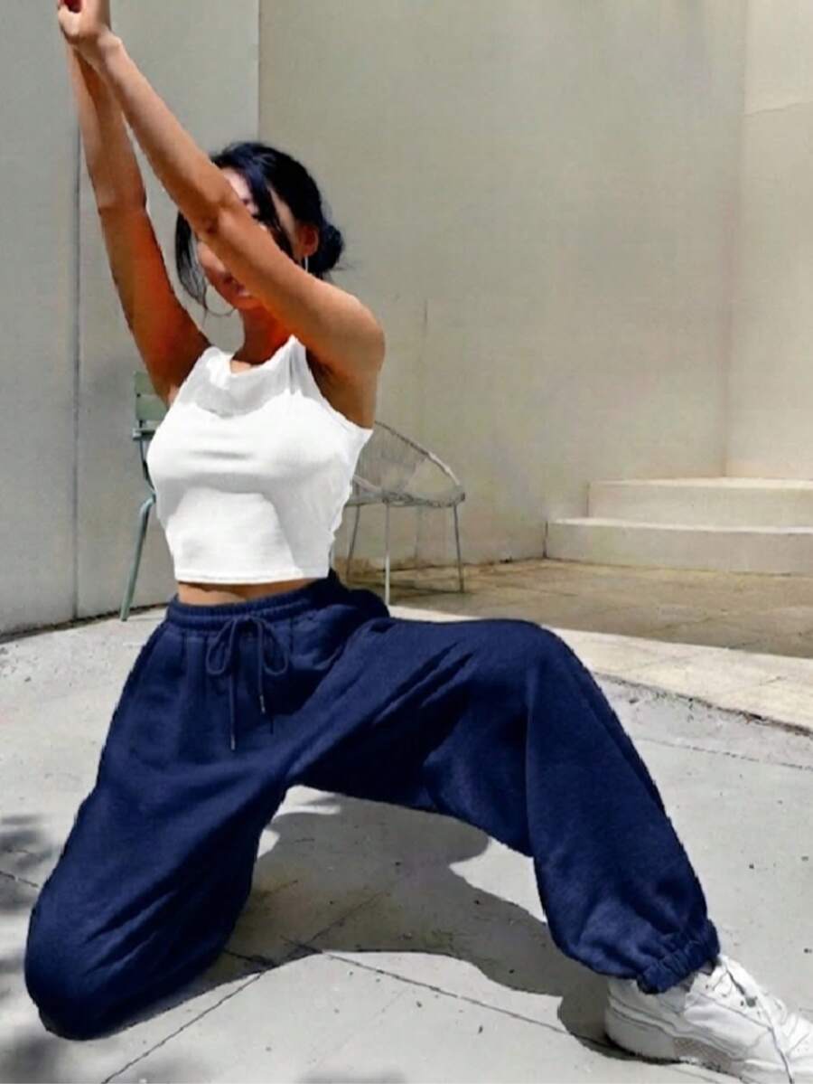 Joggers de Mujer Plus Size con Elástico y Listón al Frente – Calientitos y de Alta Calidad - Azul Marino - Ver 1