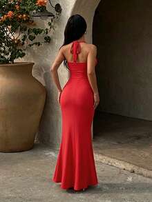 Women's Summer Red Halter Neck Dress With Padded Bust And Mermaid Hem, Suitable For Dates, Gatherings, Balls, Parties - Red - View 4