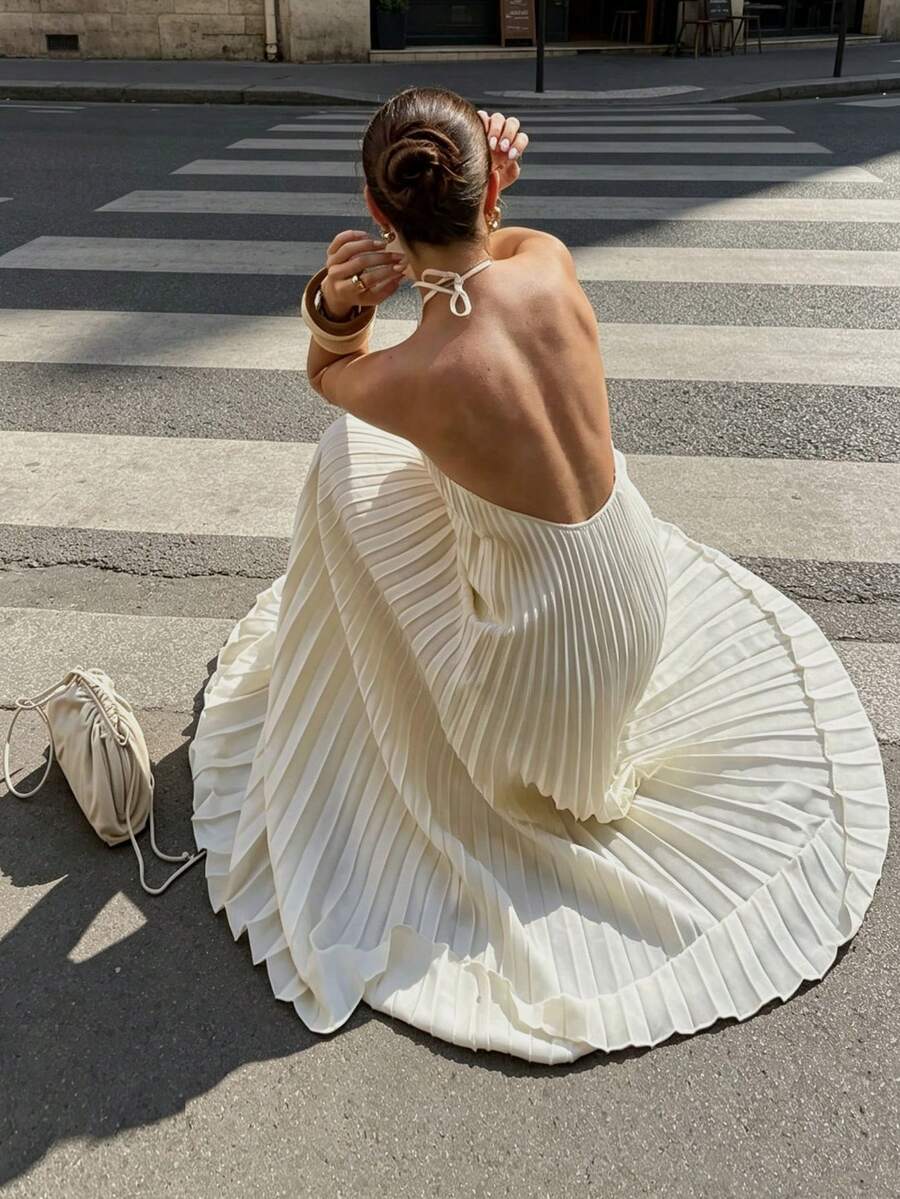 2026 Spring/Summer New Fashion Elegant Casual Commute Daily Date Holiday Travel Tea Party Beach Pleated Backless Halter Neck Dress