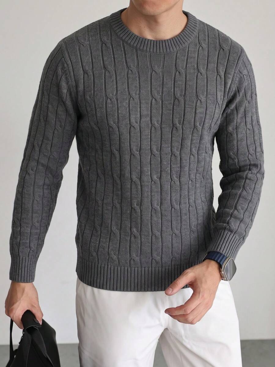 Sweater Rajut Kabel Pria Model Slim Fit Bahu Reguler Leher Bulat Lengan Panjang - Grey - View 1
