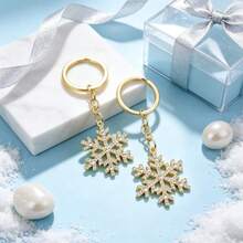 2pcs Zinc Alloy Rhinestone Snowflake Keychain, Luxury Gold Base Full Rhinestone Hollow Craft, Suitable For Bag Pendant, Car Key Accessory, Exquisite Small Gift For Girls And Best Friends In Winter And Christmas - Multicolor - View 4