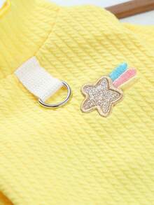 PETCIRCLE 1件寵物衣服 小狗幼犬貓咪可愛寵物秋冬新款戶外穿搭，內建牽繩扣，波浪邊彩虹流星底層 - 黃色 - 黃色 - 查看 5