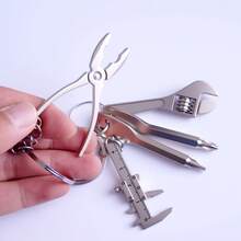 3-In-1/4-In-1/6-In-1 Multi-Function Pocket Keychain EDC Portable Mini Tool Set, Metal Adjustable Universal Wrench, Screwdriver, Pliers, Knife, Letter Opener, Tape Measure, Suitable For Home Repair, Car, Bicycle, Motorcycle Maintenance, Outdoor Hiking And Camping Backup - 5-in-1 Mini Tool - Pliers - View 4