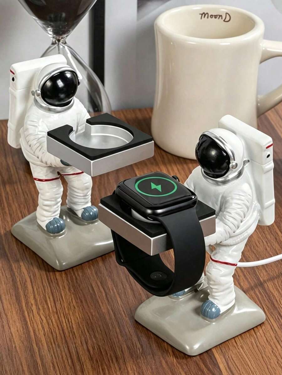 Cute Astronaut Watch Charging Stand, Spaceman Watch Charger Base, Creative Desktop Watch Holder, Novel Desktop Decor Ornament, Unique Gift For Space Enthusiasts - White - View 1