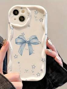 1pc Cream Wavy Edge Phone Case, Beautiful Light Blue Bow & Star Graffiti Wavy Edge Phone Case, Soft TPU Shockproof Anti-Drop Protective Phone Cover, Compatible With Apple 11, 12, 13, 14, 15, 16, 17 Pro Max. Beautiful Phone Case Suitable For Women And Girls, Compatible With Galaxy, Honor, Phones - White - View 4
