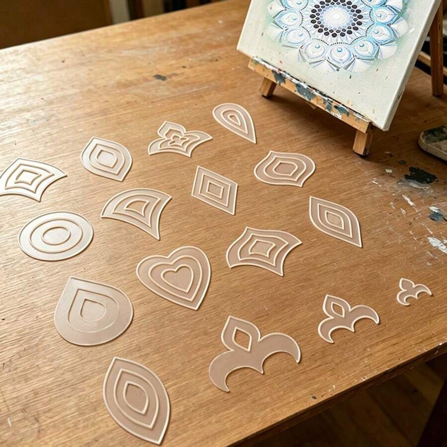 Set Templat Mandala PET Transparan 42 Buah, Stensil Kerajinan Seni DIY dengan 14 Pola Dasar & 3 Ukuran, Sempurna untuk Lukisan Titik, Pola Geometris, Seni Mandala, Menjahit Kain, Quilting, dan Proyek Kerajinan Tangan DIY Kreatif