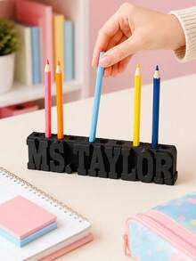 Personalized Name 3D Printed Pen Holder, Customized Text Desktop Pen Holder, Desktop Storage Box, Desktop Organizer, Pencil/Pen/Marker Storage, Multiple Colors Available, Vibrant Colors, Multi-Functional. Suitable For Office, Classroom, Library, Study, Desk, Bookshelf, Etc. Ideal Gift For Friends/Family/Teachers/Classmates, Birthday Gift, Anniversary Gift, Christmas Gift, Back To School/Graduation Gift, Perfect Holiday Gift. Minimalist Stationery Holder - Multicolor - View 6