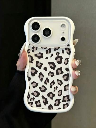 Premium Spray-Painted Skin-Feel Matte Semi-Transparent Frosted Wavy Edge 2-In-1 TPU Leopard Print Painted Anti-Drop Phone Case Protective Cover Compatible With IPhone 17pro/17Air/17/17promax 16/11/16pro/16plus/16promax/16e/15Promax/13/14/12/XS/XR/7G/8PXR/7/8 Painted Compatible With Iphone 15Promax Apple 13 Phone Case 14 Apple 11 Soft Case P12 Anti-Drop X Wavy Edge 12/14 Painted TPU Anti-Drop Soft Case