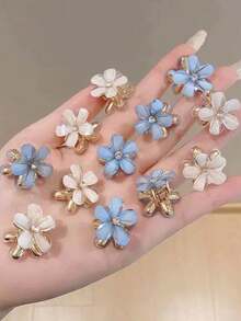 10/20/30pcs Random Mixed Color Alloy Crystal Flower Hair Clips, Exquisite Flower Shaped Hair Clips, Camellia Mini Claw Hair Clips, Suitable For Girls Side Hairstyles, Hair Accessories, Hair Clips For Braiding, Suitable For Daily Wear, Parties, Vacations. - Multicolor - View 7