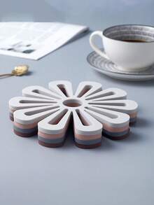 Silicone Coasters Flower Coasters Heat-Resistant Table Mat Non-Slip Coasters Hollow Decorative Coasters Kitchen Tabletop Protector Mat - View 8