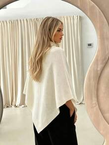 Women's Solid Color Loose Elegant Fashion Knit Shawl, All-Season Fabric, Versatile Fashion Accessory - Oyster White - View 3