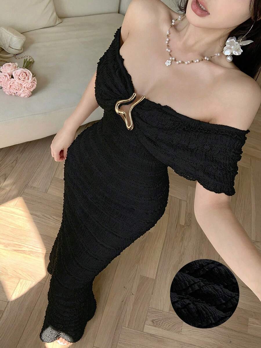 abyoxi 女士优雅浪漫露肩荷叶边修身连衣裙,适合派对、夜生活、婚礼宾客、毕业典礼、舞会、度假等场合,春夏美人鱼款式 - 黑色 - 查看 1