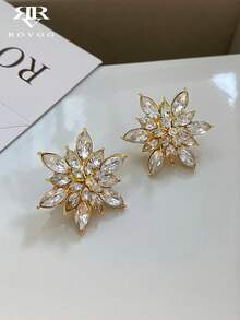 1 Pair Elegant Elegant Full Rhinestone Glass Snowflake Flower Stud Earrings Suitable For Women Holiday Party Gathering - Yellow Gold - View 1