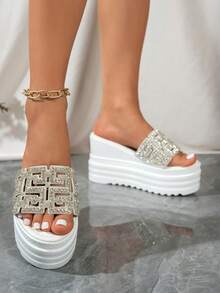 New Rhinestone Thick Sole Wedge Flip Flops, 5.5cm Front Platform, 8.5cm Heel Height Slip-On Sandals, Women's Summer Shiny Comfortable Thick Sole Slippers - White - View 3