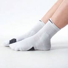 Kaos Kaki Latihan Basket Nike, Kaos Kaki Panjang, Unisex, Putih, Model Pasangan SX7625-100 - Putih - View 3
