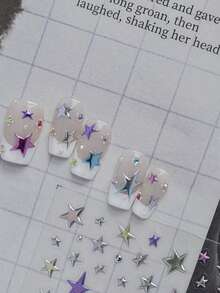 Beautizon Nailartlab 梦幻星空美甲贴纸，多种尺寸星星组合，闪耀精致，营造氛围。清晰细腻的印刷，整齐的裁剪，轻盈柔韧的材质，紧密贴合指甲弧度。易于粘贴，防水耐磨，即使是美甲新手也能轻松打造星光璀璨的指尖造型。 - 彩色 - 查看 8