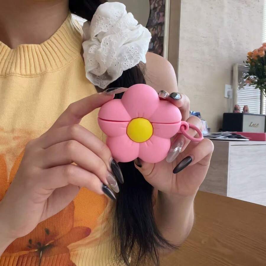 3D Pink Flower Earphone Case - Pink - View 1