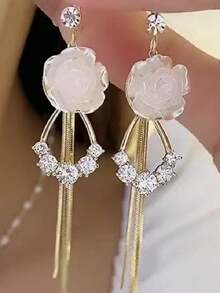 1 Pair Of Personality Simplicity Exquisite And Sweet Flower Earrings Suitable For Women's Daily Commuting ﻿ - White - View 4