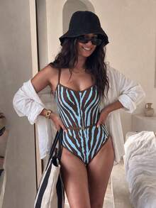HOTTIE HABIT Blue & Brown Zebra Print Bandeau One-Piece Swimsuit, V-Neck Front, Slim Fit High Cut One-Shoulder Swimwear, Vintage Animal Print Swimsuit, Suitable For Beach, Pool, Vacation - Multicolor - View 3