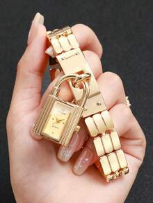Jam Tangan Quartz Wanita dengan Desain Kunci Personalisasi, Dial Persegi Kecil yang Indah, Tali Paduan Emas, Jam Tangan Mewah Niche, Hadiah untuk Pacar (1 buah/Set) Kotak Jam Tangan Tidak Termasuk - Emas - View 2