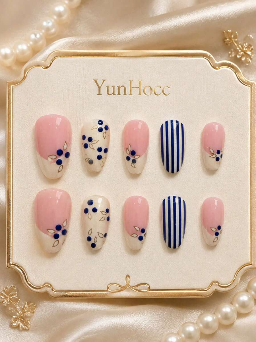 10Pcs Short Almond Handmade Press‑On Nails, Mixed Nude & Cream Base Design, Hand‑Painted Blueberry Floral Print + Blue‑White Vertical Stripes, Fresh Summer Minimalist Reusable False Nail Set For Daily Wear & Dates