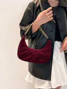 時尚純色圖案金屬鏈條新月形手提包 復古霧面女款多功能托特包 休閒小手提包 法棍包 - 酒紅色 - 查看 3