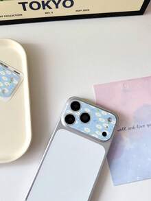 1pc Fresh Blue & White Daisy Print Full Coverage Camera Lens Protector, Anti-Fingerprint 9H Hardness, Compatible With IPhone 18 Pro Max/18 Pro/17 Pro Max/17 Pro, Anti-Oil, Anti-Drop, Anti-Explosion, Bubble-Free, Auto-Adsorption, Easy Installation - Floral - View 4