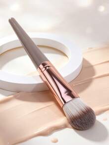 1pc Tongue-Shaped Flat Head Foundation Brush, Soft Seamless Non-Absorbent Concealer Brush, Mask Brush, Portable Makeup Tool - Multicolor - View 9