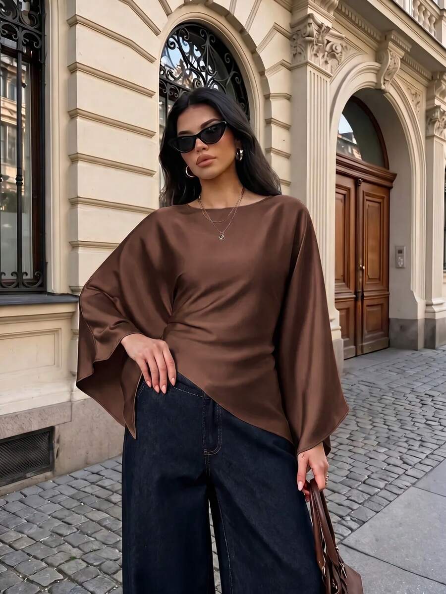 VINOVA 女款優雅船領不對稱上衣,長喇叭袖緞面襯衫,夏季上衣,秋季穿搭,度假穿搭,外出穿搭,度假 - 棕色 - 查看 1