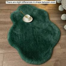 1pc Dark Green Cloud Shaped Plush Rug, Asymmetrical Bedside Rug, 1-5cm Cutting Error, Bedroom Bedside Rug, Bedroom Window Seat Mat, Nordic Ins Style Decor, Small Rug, Rug, Home Decor, Living Room Rug, Bedroom Rug, Living Room Home Decor, Faux Rabbit Fur Rug, Washable Rug, Plush Rug, Fuzzy Rug, Autumn/Winter Rug, Thick/Plush - C - View 3