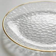 Luxury Gold Rim Hammered Texture [Glass-Like] Round Plate, Transparent Ice Flower Texture With Outstanding Quality, Available In Two Sizes, Suitable For Family Gatherings, Parties, Banquets, Dessert And Fruit Platters, High-End Transparent Texture, Exquisite Gold Rim Outlining The Plate Edge, Perfect For Daily Hosting And Banquet Decor - Clear - View 2