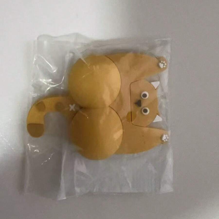 3D貓咪防撞貼,可愛動物造型,3D屁股設計,適用於車門防撞、臥室、浴室、廚房、櫥櫃門防撞貼,有效防止門損壞 - 金黃防撞貼 - 查看 1