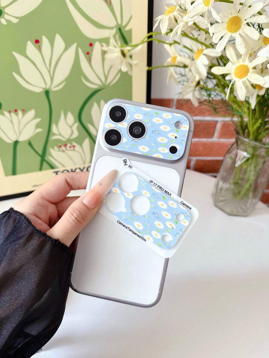 1pc Fresh Blue & White Daisy Print Full Coverage Camera Lens Protector, Anti-Fingerprint 9H Hardness, Compatible With IPhone 18 Pro Max/18 Pro/17 Pro Max/17 Pro, Anti-Oil, Anti-Drop, Anti-Explosion, Bubble-Free, Auto-Adsorption, Easy Installation