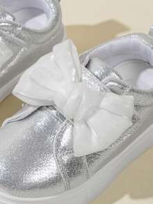 1 Pair Kids Bowknot Hook & Loop Casual Fashion Sneakers, Suitable For All Seasons Campus Daily Wear And Sports - Silver - View 7