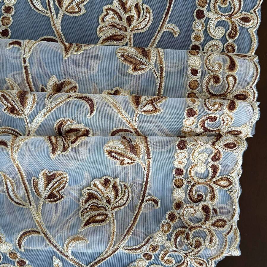 1件裝優雅花卉刺繡蕾絲桌旗，復古歐式餐桌裝飾，波浪邊桌布桌旗，適用居家、婚禮與派對 - 咖啡色 - 查看 1