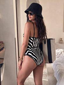 HOTTIE HABIT Black‑White Zebra Stripe Strapless One‑Piece Swimsuit, V‑Notch Front, Slim High‑Cut Monokini, Retro Animal Print Bathing Suit For Beach Pool Vacation - Multicolor - View 5