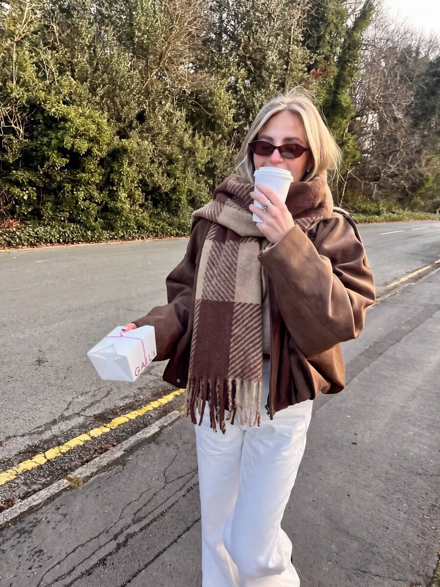 1pc Women's Simple Khaki Plaid Fringe Scarf, Retro Elegant Versatile Autumn And Winter Plaid Shawl, Suitable For Commuting, Travel And Daily Wear - Dark Brown - View 1