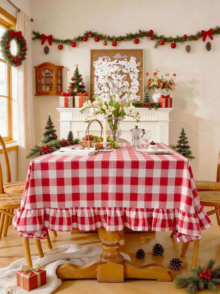 1 buah Taplak Meja Natal Vintage Motif Kotak-kotak Merah & Putih dengan Tepi Bergelombang, Penutup Debu untuk Lemari/Meja Kopi/TV, Cocok untuk Perayaan Liburan, Makan di Rumah, Pesta Bertema, Latar Belakang Fotografi, Dekorasi Sehari-hari - Merah - View 1