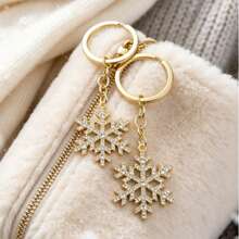 2pcs Zinc Alloy Rhinestone Snowflake Keychain, Luxury Gold Base Full Rhinestone Hollow Craft, Suitable For Bag Pendant, Car Key Accessory, Exquisite Small Gift For Girls And Best Friends In Winter And Christmas - Multicolor - View 6