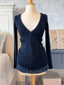 Áo len chui đầu nữ phong cách preppy cổ điển, tay dài, cổ chữ V, dệt vặn thừng, dáng peplum, vải dệt co giãn vừa, phù hợp mặc mùa thu/đông - Màu xanh hải quân - Xem 2