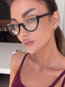 1件女款金色塑膠貓眼復古半框眼鏡，優雅時尚個性街頭Y2K小框成熟風百搭平光鏡，中性款，適合街拍、約會、工作、開學等場合 - 黑色 - 查看 6