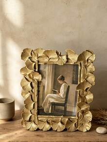 1pc European Style Arched Lace Decorative Photo Frame (Random Photo Paper/No Photo Paper), Rococo Arched Frame, Vertical Wall-Mounted Photo Frame, Gilded Picture Frame, Wedding Photo Frame, Luxury Photo Frame, Girls' Desktop Display, Suitable For Photo Display Home Decor, Gift Photo Frame, Photography Photo Frame - A - View 8