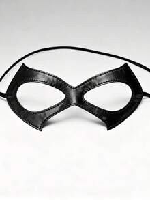 1pc Half Face Cat Eye Mask, Women's Black PU Leather Cat Mask, Halloween Masquerade Party Eye Mask, Cosplay Prop, Suitable For Halloween Party Role Play - Black - View 3